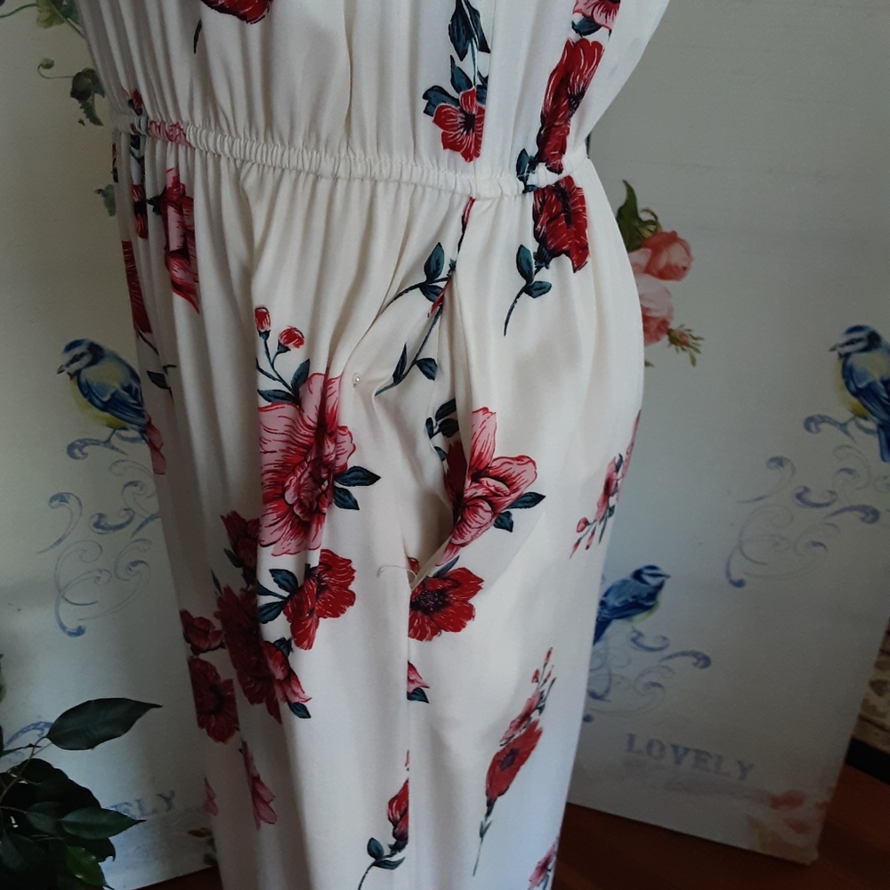 Jumpsuit - Picture 6 of 10
